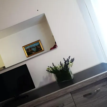 Elisabetta Apartment *